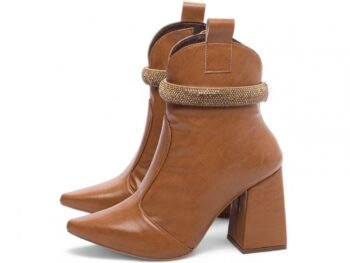 Bota Bico Fino Cano Médio Bico Fino Salto Grosso AVS 67070B