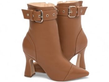 Bota Bico Fino Cano Médio Caramelo Salto 9cm AVS 43.003C