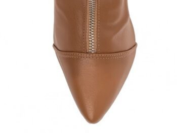 Bota Bico Fino Cano Médio Caramelo Salto 9cm AVS 43.003C