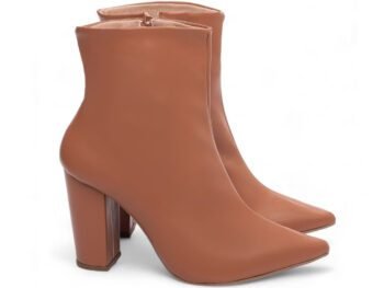 Bota Cano Curto Caramelo Salto Quadrado Grosso AVS 65-04C