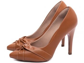 Sapato Scarpin Bico Fino Caramelo Salto Torricella AVS 9200-113B