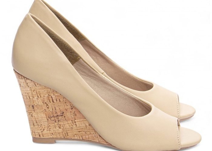 Anabela Plataforma Cunha Sandalia Feminina Bege AVS 105E