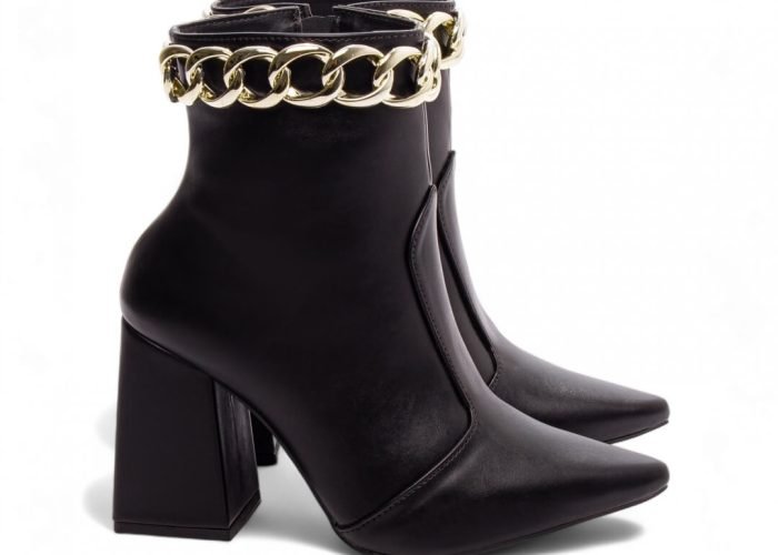 Bota Bico Fino Cano Médio Salto Grosso Torricella AVS 67065A