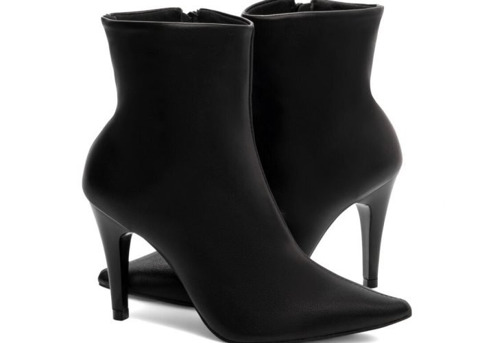 Bota Cano Curto Salto Fino Alto Preto Torricella AVS 65-17A