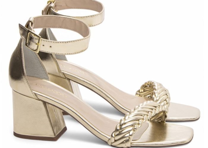 Sandália Salto Bloco Grosso Baixo Numeração Especial AVS 4000-17H_AR